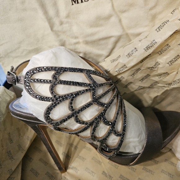 Badgley Mischka Rhinestone Butterfly Steletto high heels 7.5 new - Picture 11 of 16